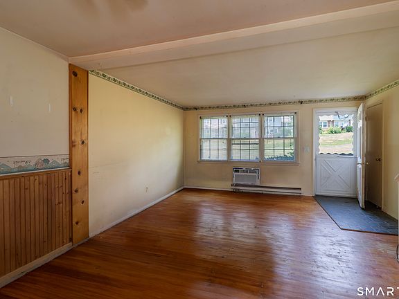 3rd image of 607 Millville Avenue #7-4