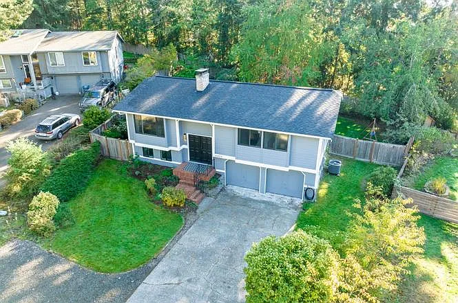 6404 55th Street Ct W — Photo 16