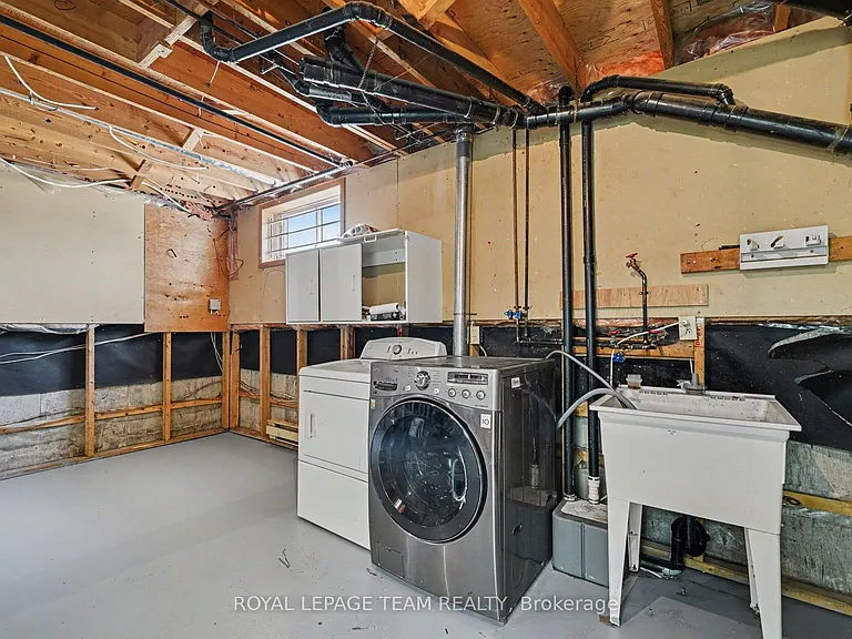 978 Rideau Rd — Photo 13