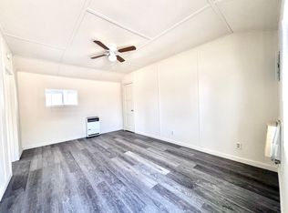 25091 - 25101 1/2 Redlands Blvd, Loma Linda, CA 92354