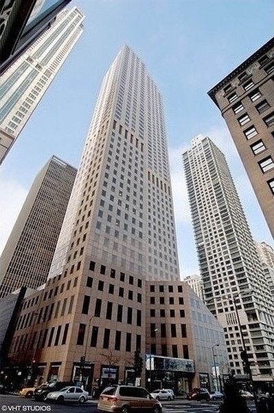 1st image of 950 N Michigan Ave APT 4601