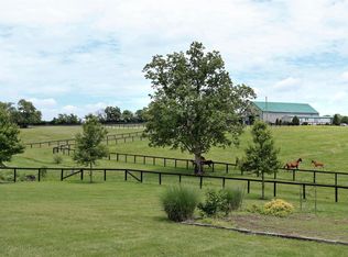 329 Cummins Ferry Rd, Versailles, KY 40383