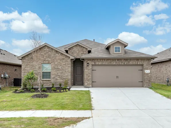 8713 Wildwest Dr, Fort Worth, TX 76131