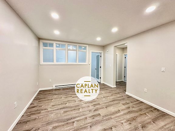 4th image of 58 Fountain St #16