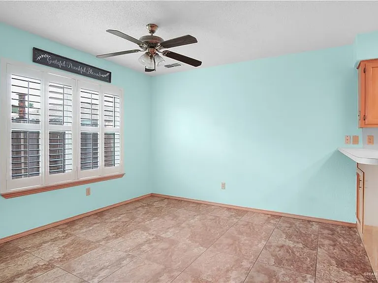 2309 Yarrow St — Photo 7