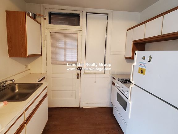 3rd image of 1612 W Sunnyside Ave APT 1S