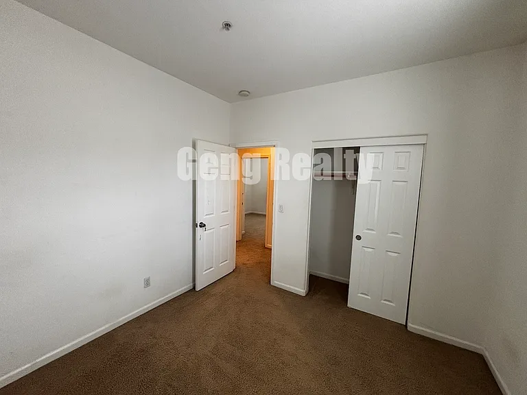 8308 Crystal Walk Cir — Photo 11