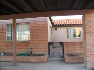 209 N Camino Del Varonil, Green Valley, AZ 85614