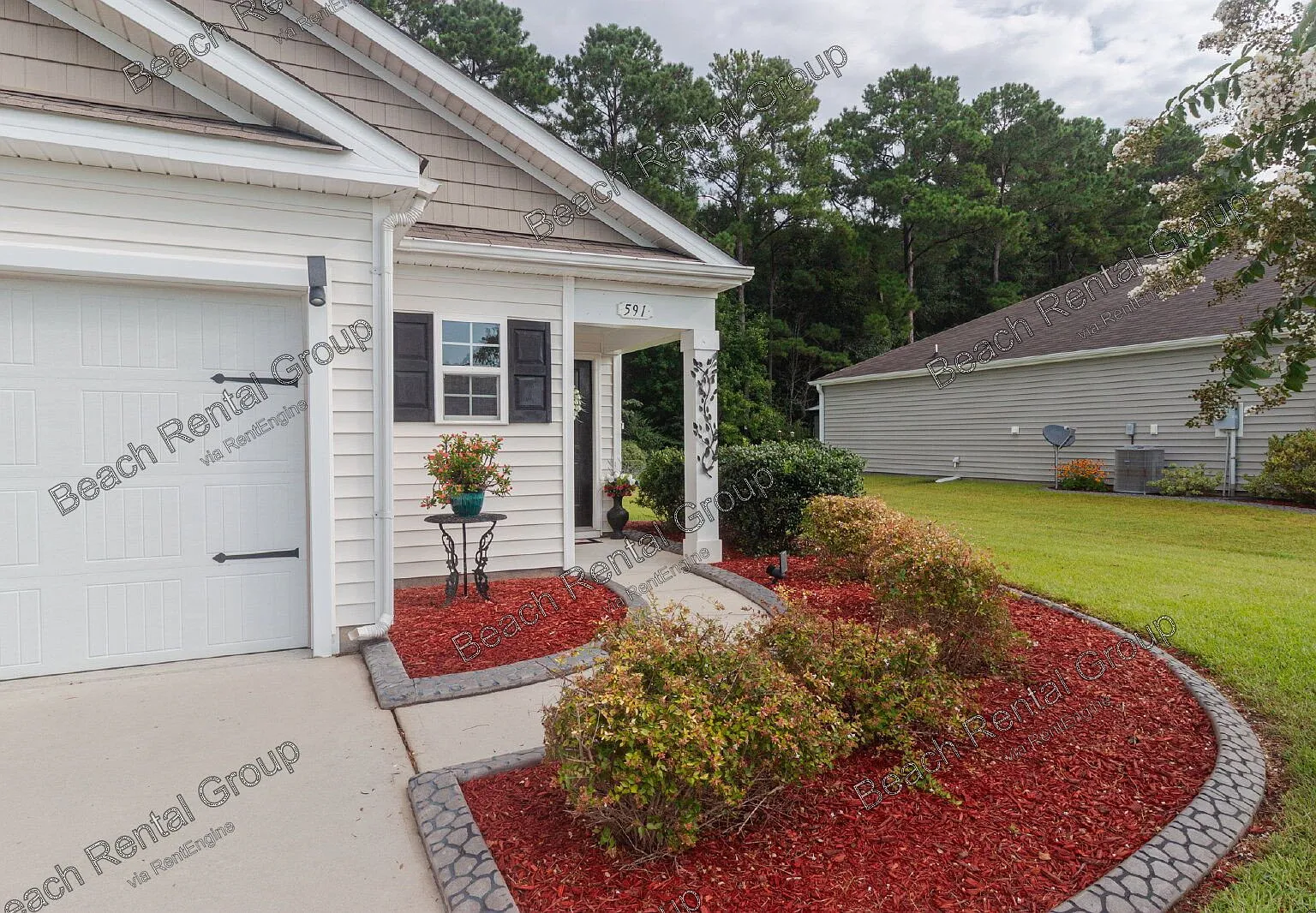 3 bed, 2.0 bath, 1500 sqft, $1,850 — Photo 2