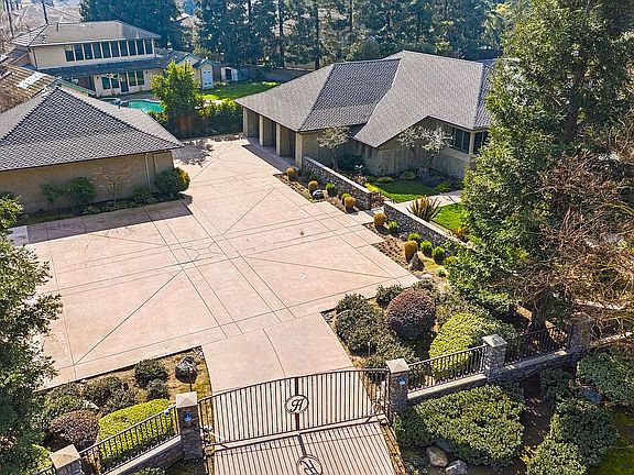 Gated driveway