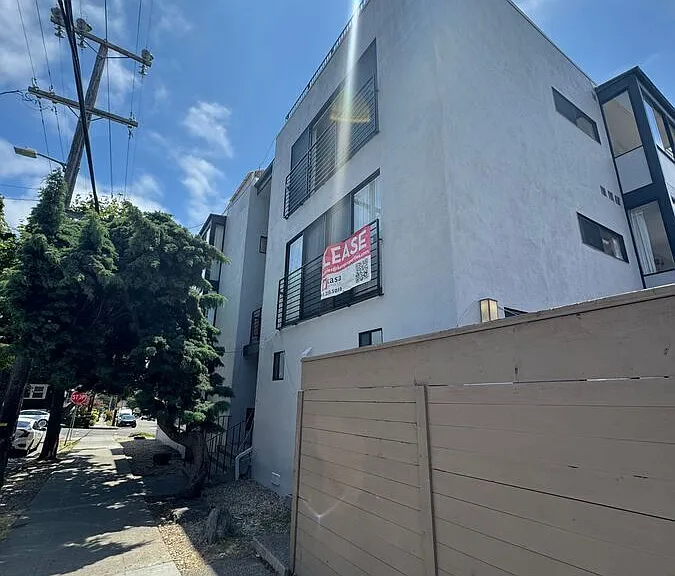 2330 Warring St #131 — Photo 16