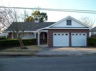 118 3rd Ave, Nederland, TX 77627