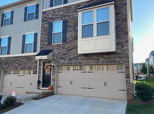 1719 Town Oak Ln, Charlotte, NC 28205