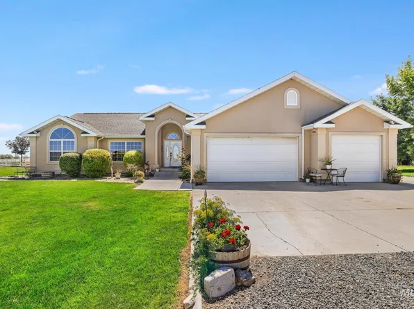 3962 N 2405 E, Twin Falls, ID 83301