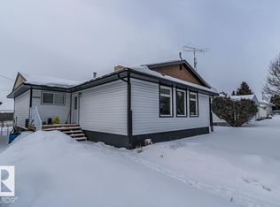 5006 51st St, Myrnam, AB T0B3K0