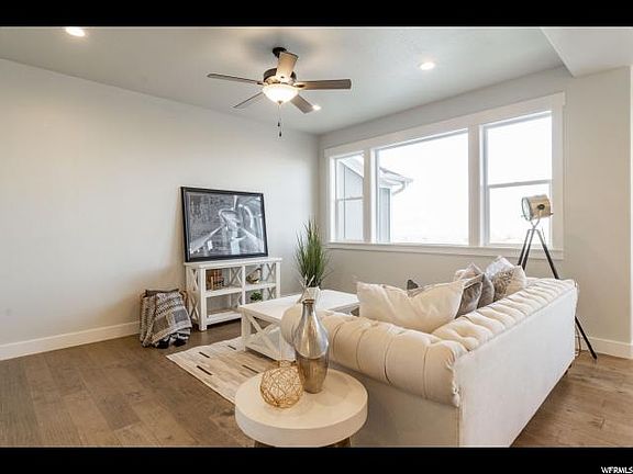 5th image of 14333 S Bella Vea Dr #41
