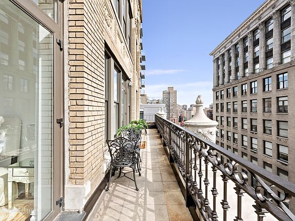 3rd image of 45 E 30th St APT 15A