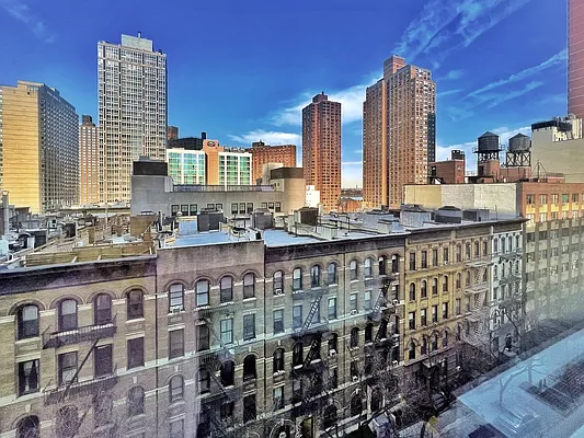 Rented by Keller Williams NYC | media 20