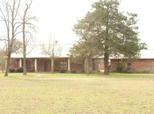 452 County Road 480, Centerville, TX 75833