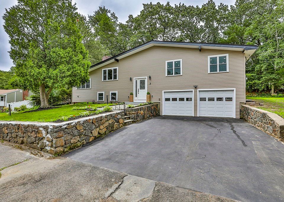 1st image of 7 Briarwood Ave