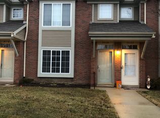 34120 Utica Rd, Fraser, MI 48026