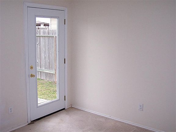 5th image of 21231 Grand Linden Ct