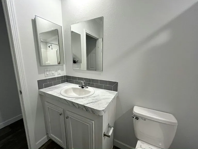 17100 Tamiami Trl #186 — Photo 18