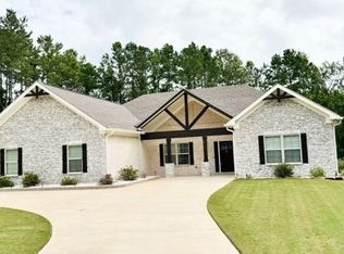 41 Lee Road 950, Smiths Station, AL 36877