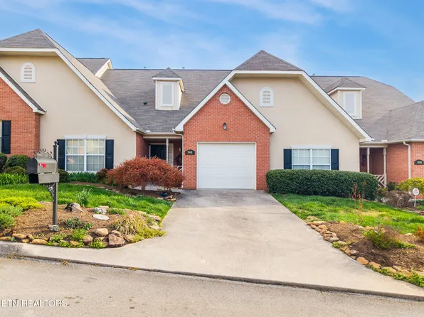 5940 Round Hill Ln, Knoxville, TN 37912