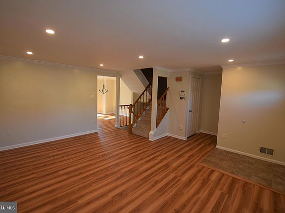2nd image of 6607 Briarleigh Way