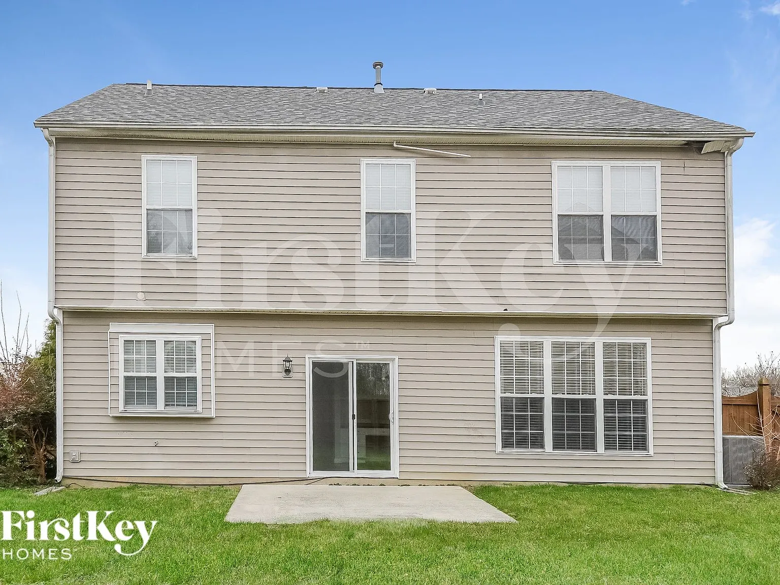 3 bed, 2.5 bath, 1964 sqft, $2,785 — Photo 2