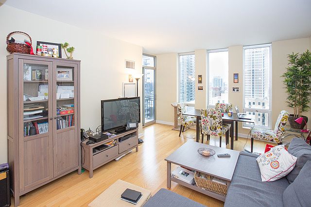 1st image of 1250 S Michigan Ave APT 1508