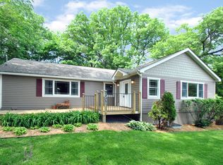 3313 Lake Johanna Blvd, Arden Hills, MN 55112