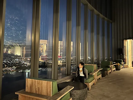 Rented by Gulia Wang, LREB | media 49