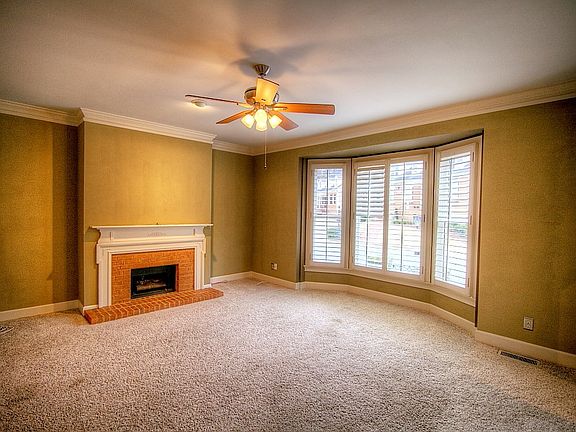 3rd image of 6140 Forest Hills Dr