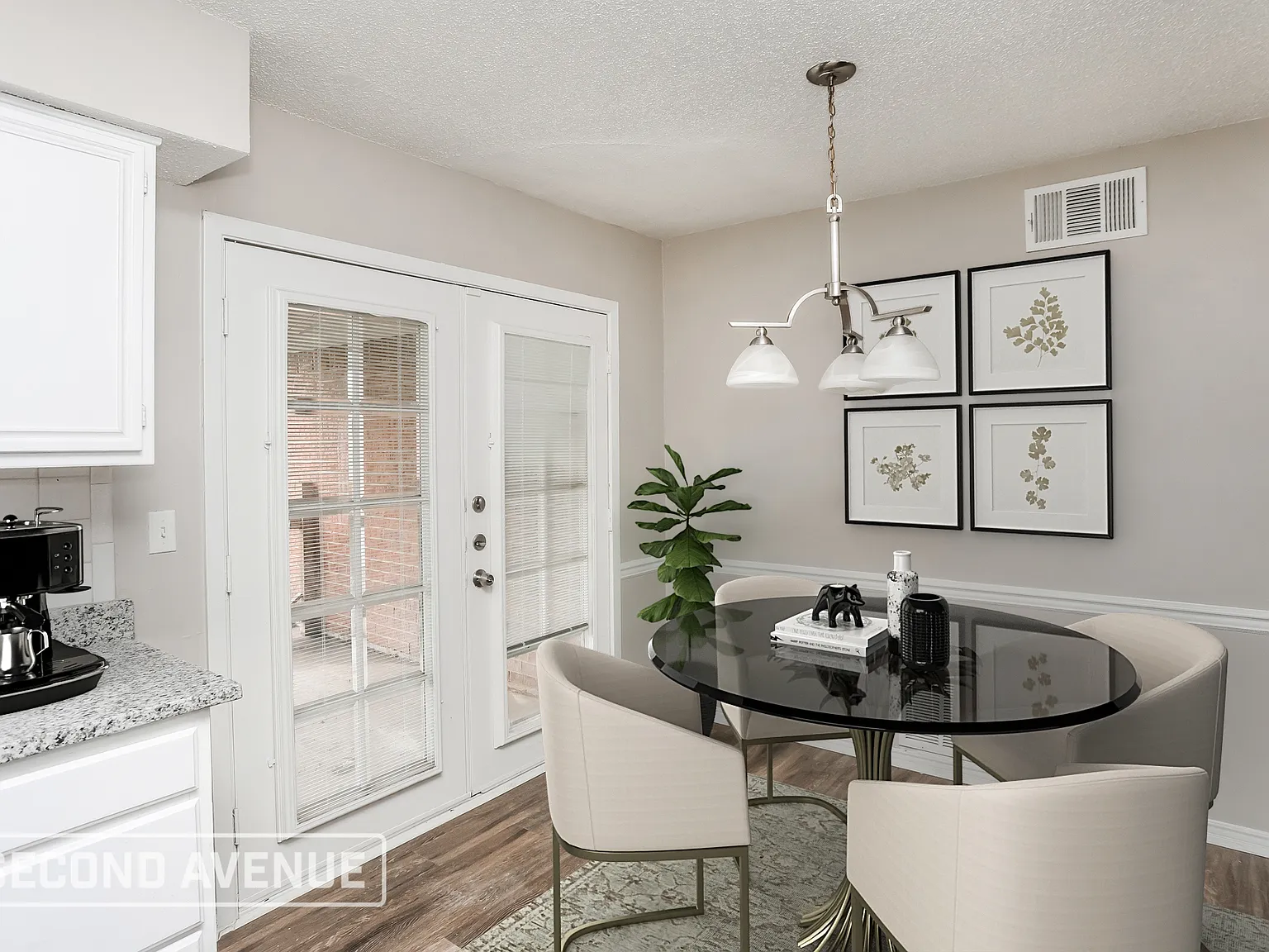 5 bed, 2.5 bath, 2228 sqft, $3,199 — Photo 4