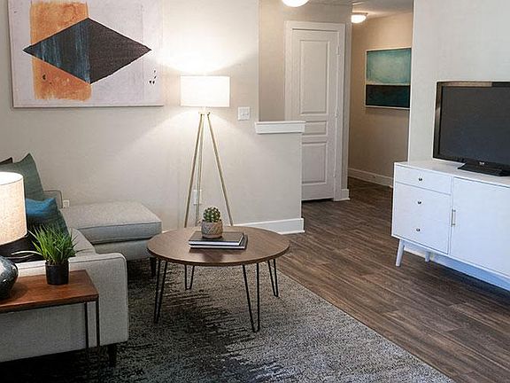 3rd image of 160 E Vista Ridge Mall Dr APT 638