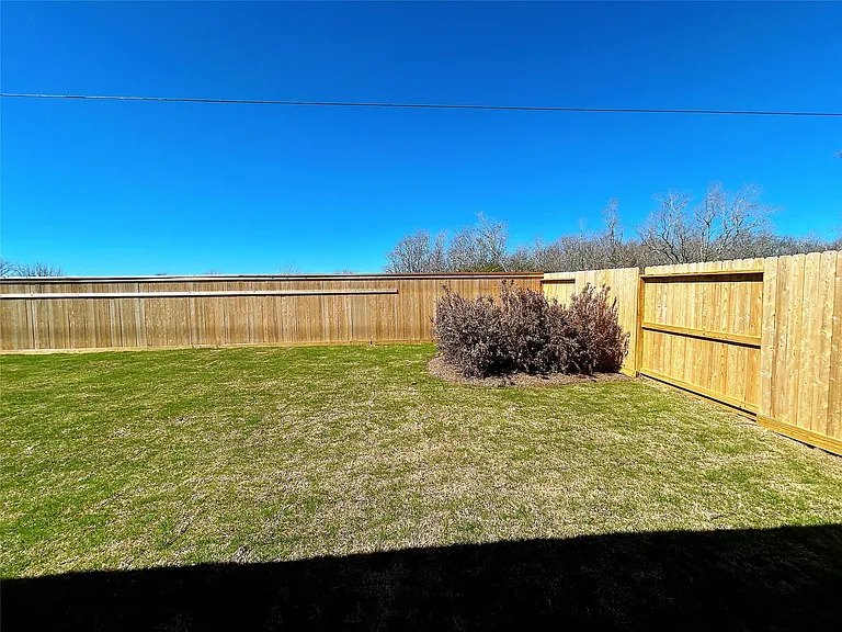 5406 Rocky Banks Way — Photo 38