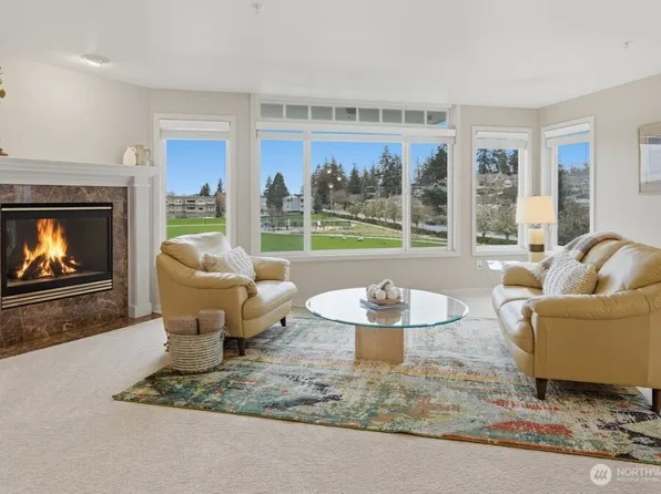 645 Bell Street #102, Edmonds, WA 98020