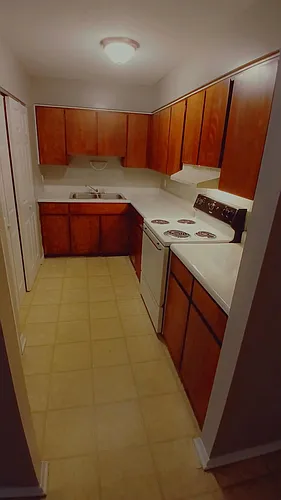 Floor plan Long Meadow Apartments - C-15