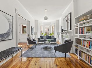 21 Fairview Pl, Brooklyn, NY 11226