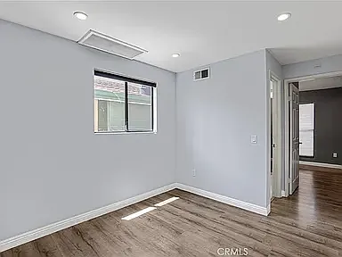 11107 Arminta St — Photo 21