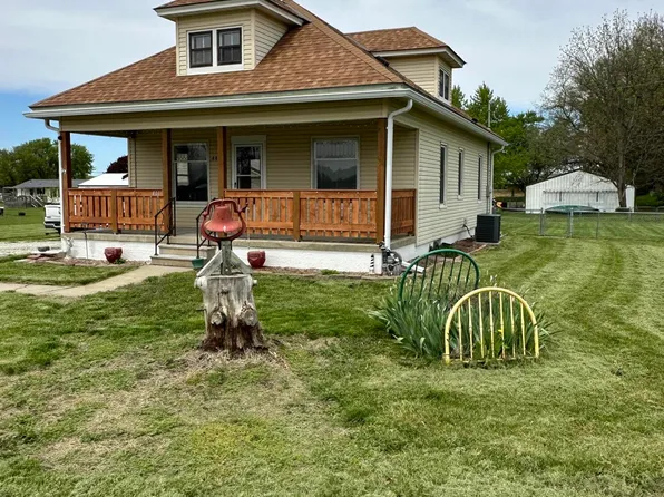 446 E Kimball St, Hancock, IA 51536