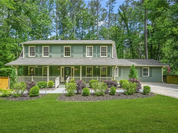 220 Hillswick Ct, Sandy Springs, GA 30328