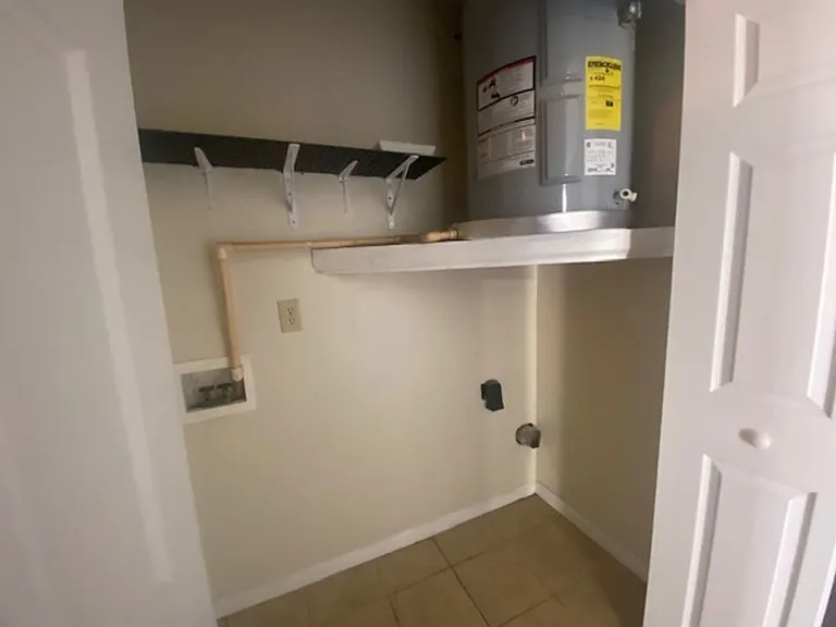 4914 Pin Oak Dr — Photo 10