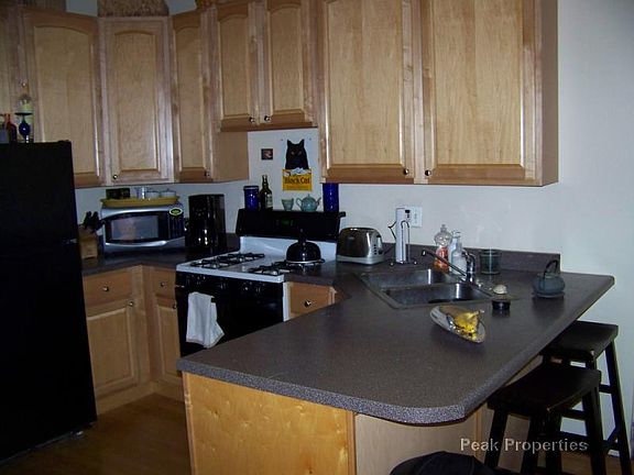 5th image of 3542 N Janssen Ave #2N