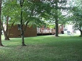 2nd image of 912 Lambourne Ct