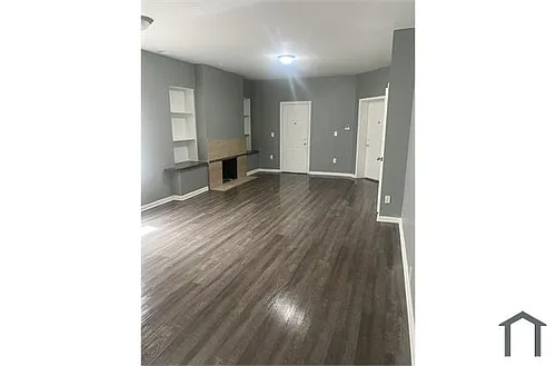 4658 Helen St #3 Photo 1