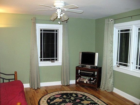 Sitting room or Guest room