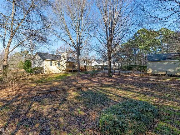 5th image of 460 Jana Ln